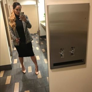 Meet your Posher, Alicia